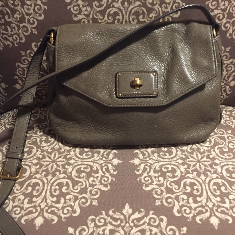 Grey Marc Jacobs crossbody